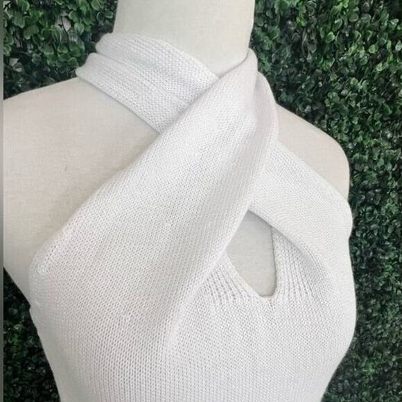 NWT 525 America Multi Wear White Halter Top - Sz Med - Picture 3 of 10